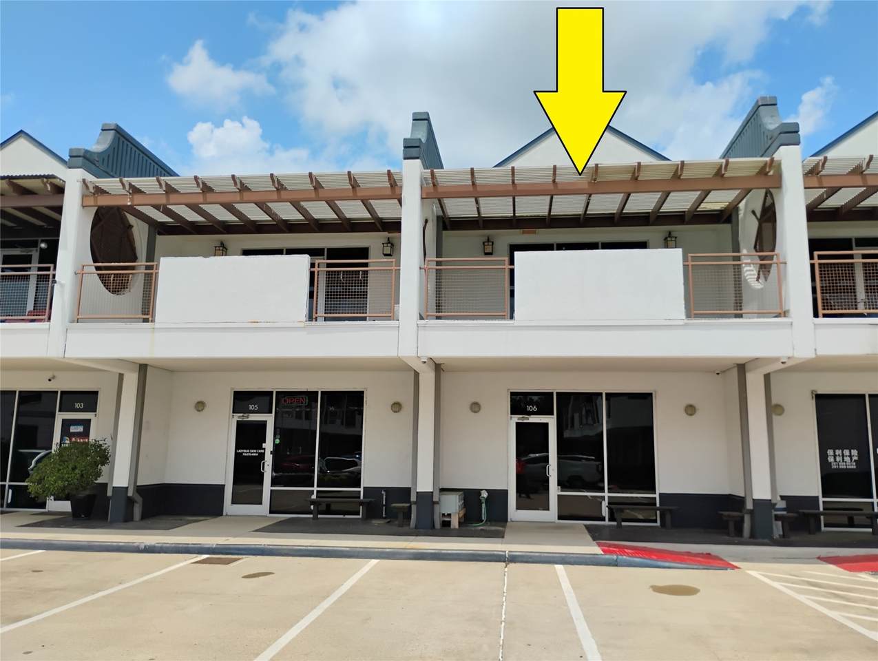 9788 Clarewood Drive - Photo 1