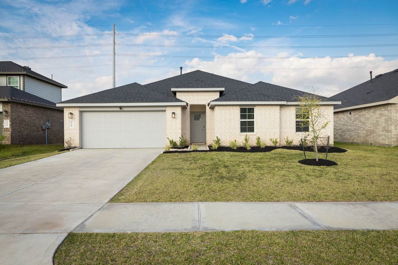 31514 Avebury Lake Lane - Photo 1