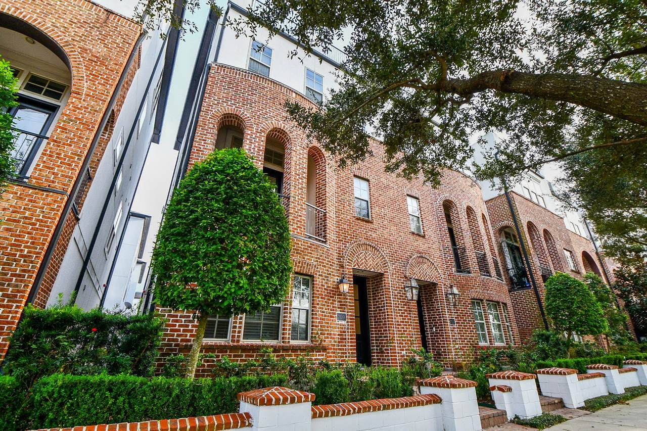709 Delano Street - Photo 1