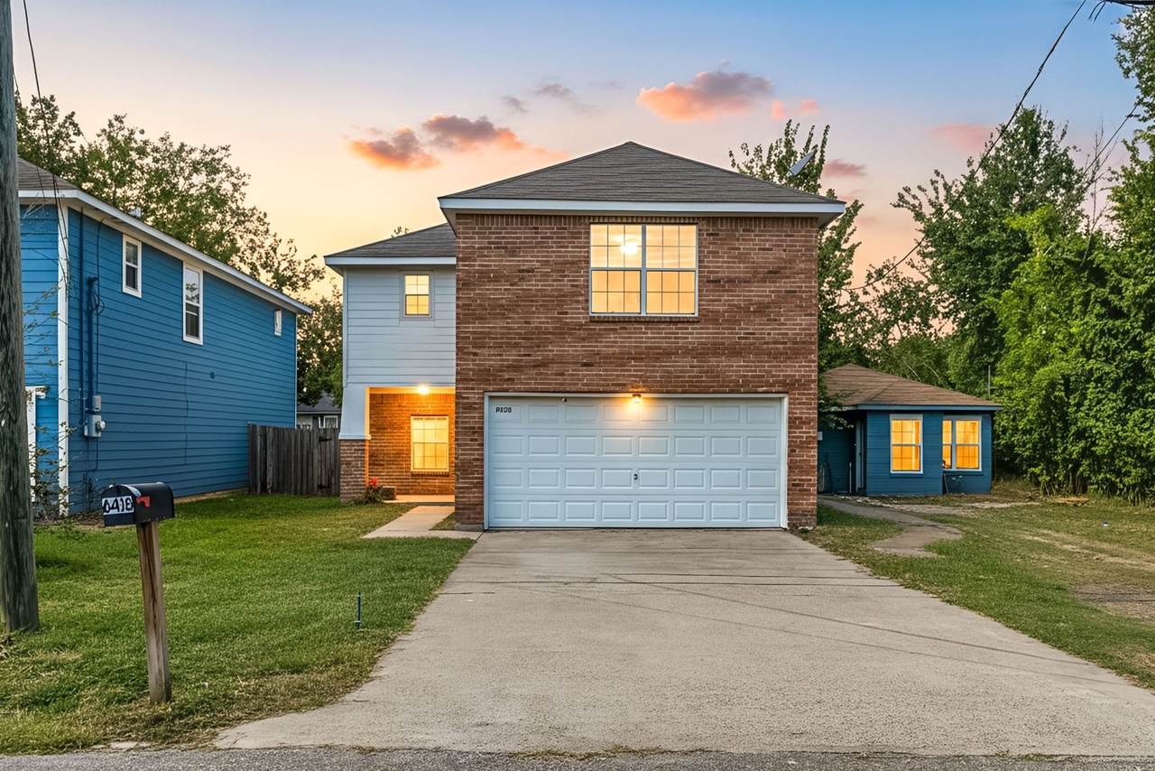 6418 England Street - Photo 1