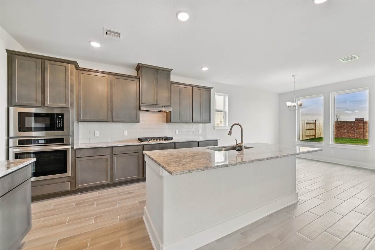 13618 Hartwell Bend Drive - Photo 1