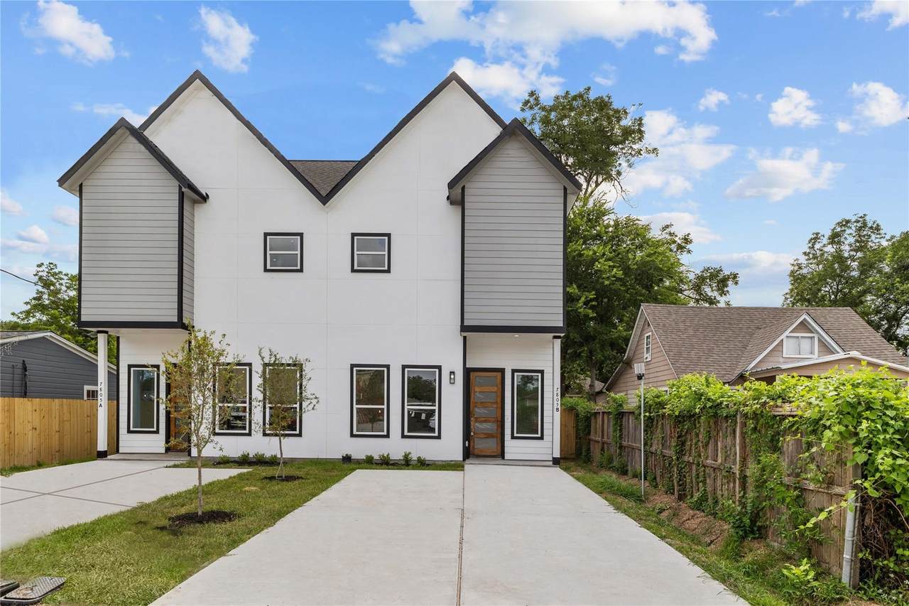7805 Farnsworth Street - Photo 1