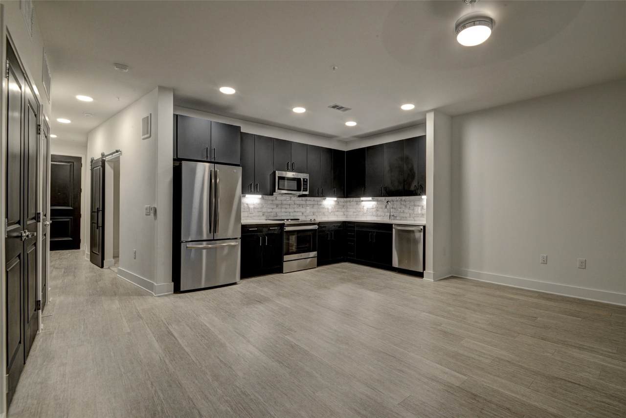 6400 Washington Avenue - Photo 1