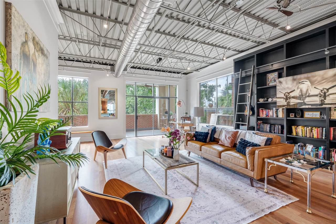 1708 Washington Avenue - Photo 1