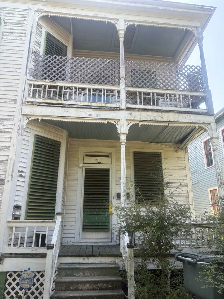 2909 Avenue O 1/2 - Photo 1