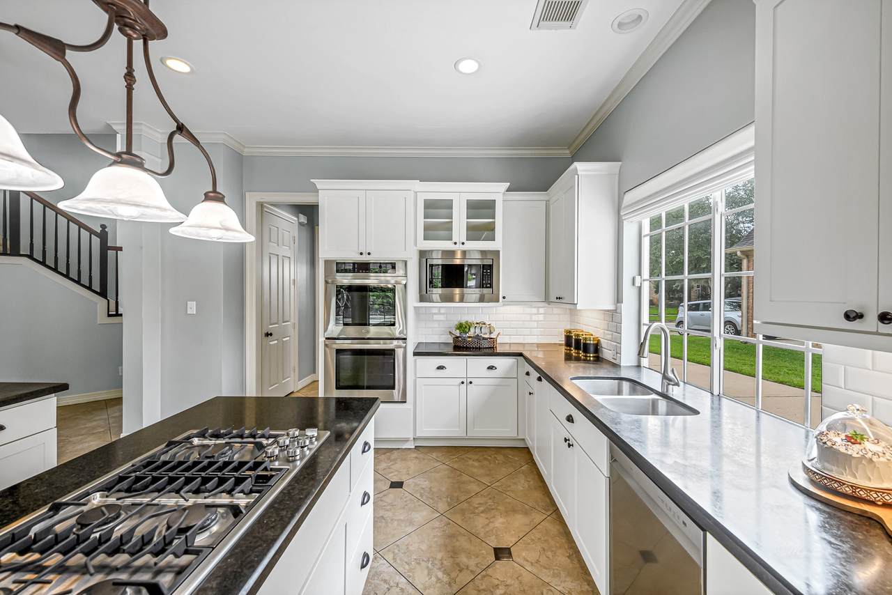4602 Gladesdale Park Lane - Photo 1