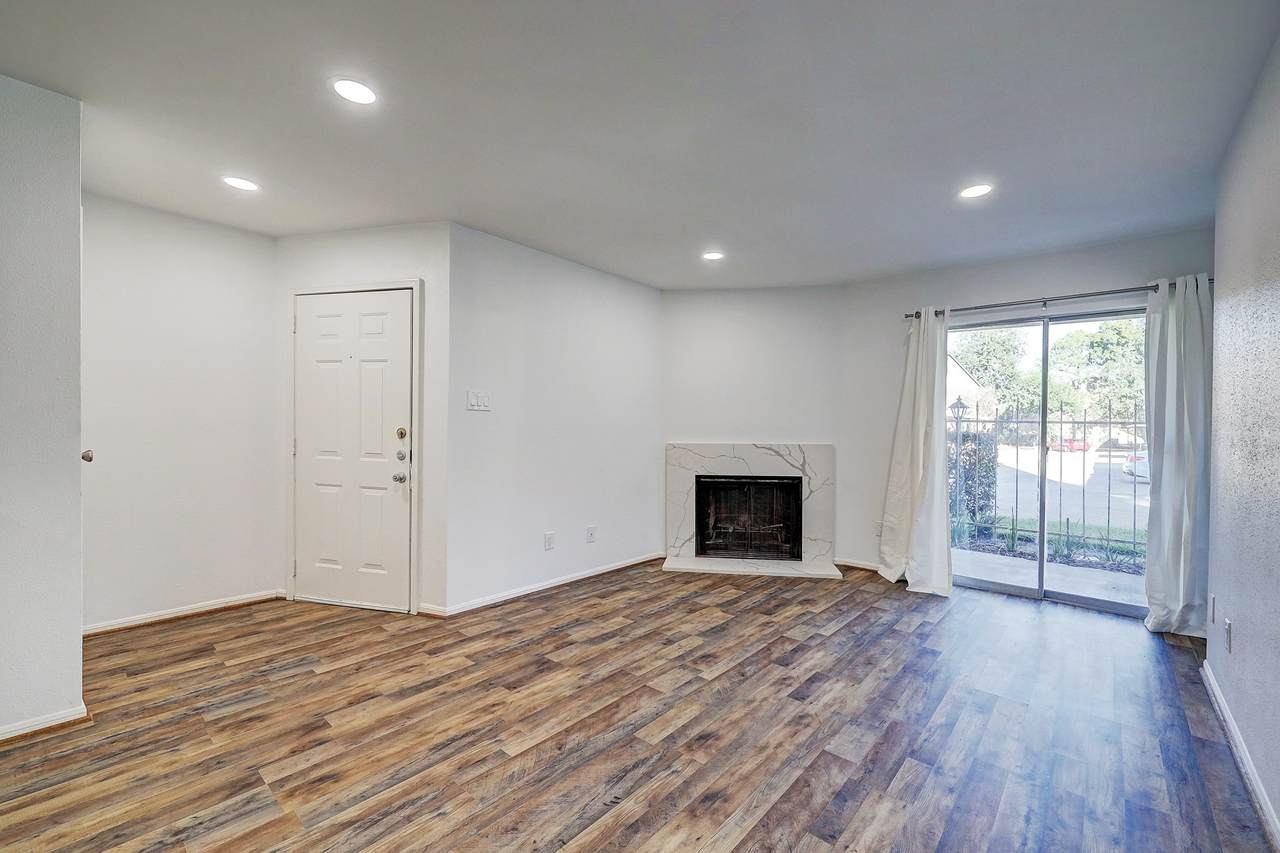 11201 Lynbrook Drive - Photo 1
