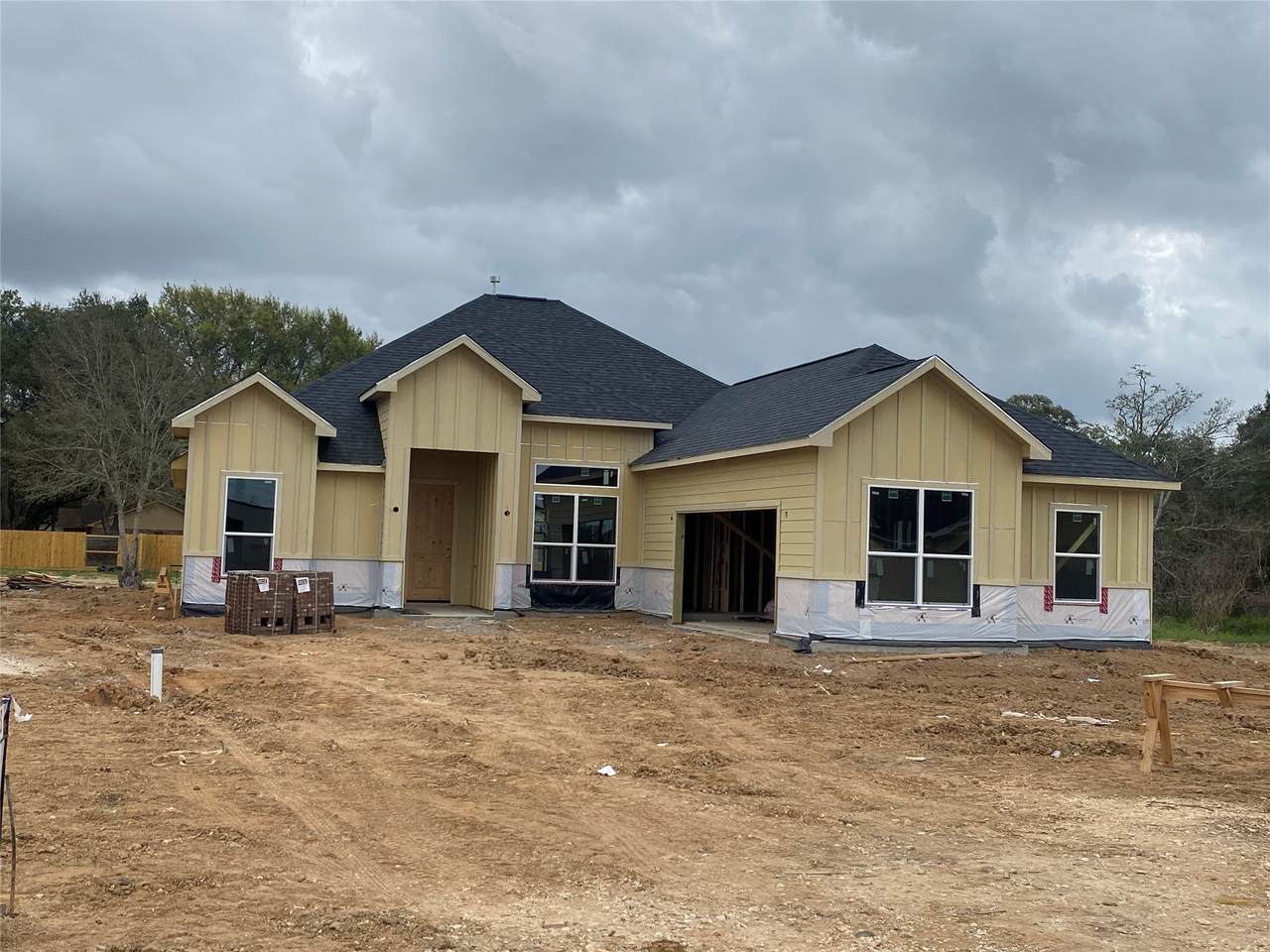 185 Oak Cluster Drive - Photo 1