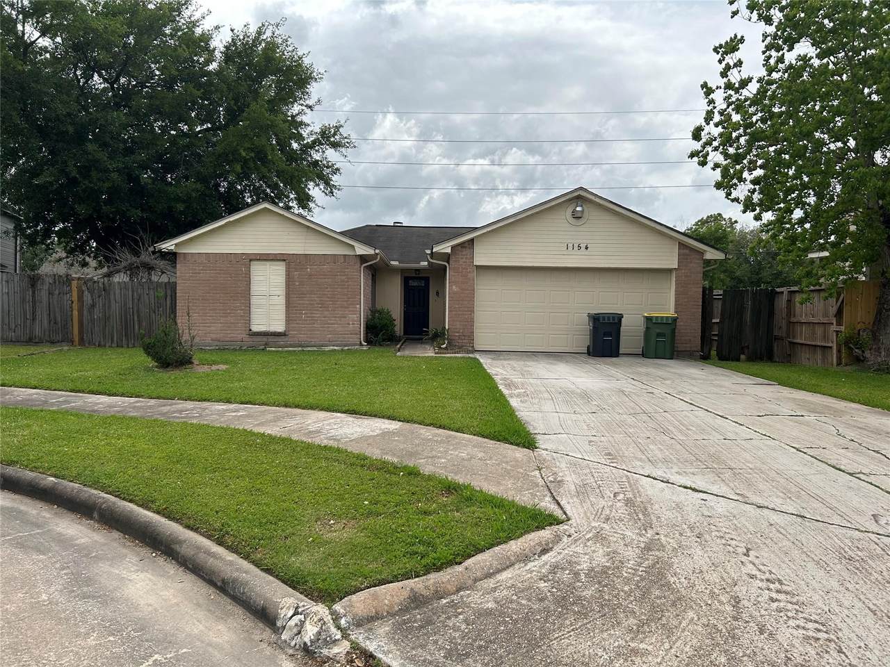 1154 Brompton Drive - Photo 1