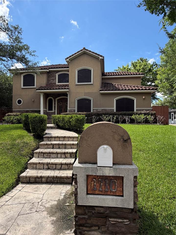 1710 Castlerock Drive - Photo 1