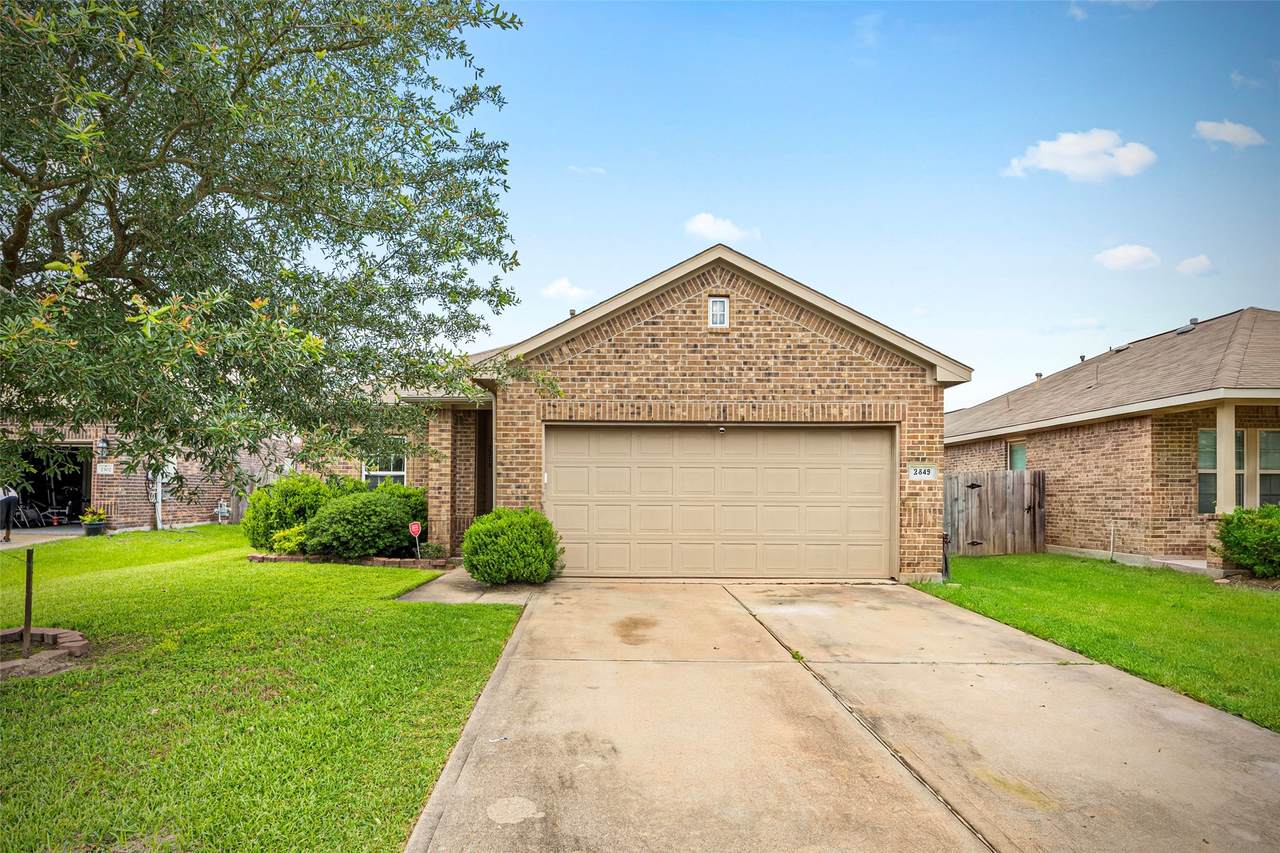 2218 Moonstone Court - Photo 1