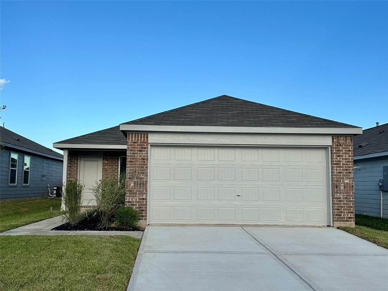 25292 Leather Leaf Court - Photo 1