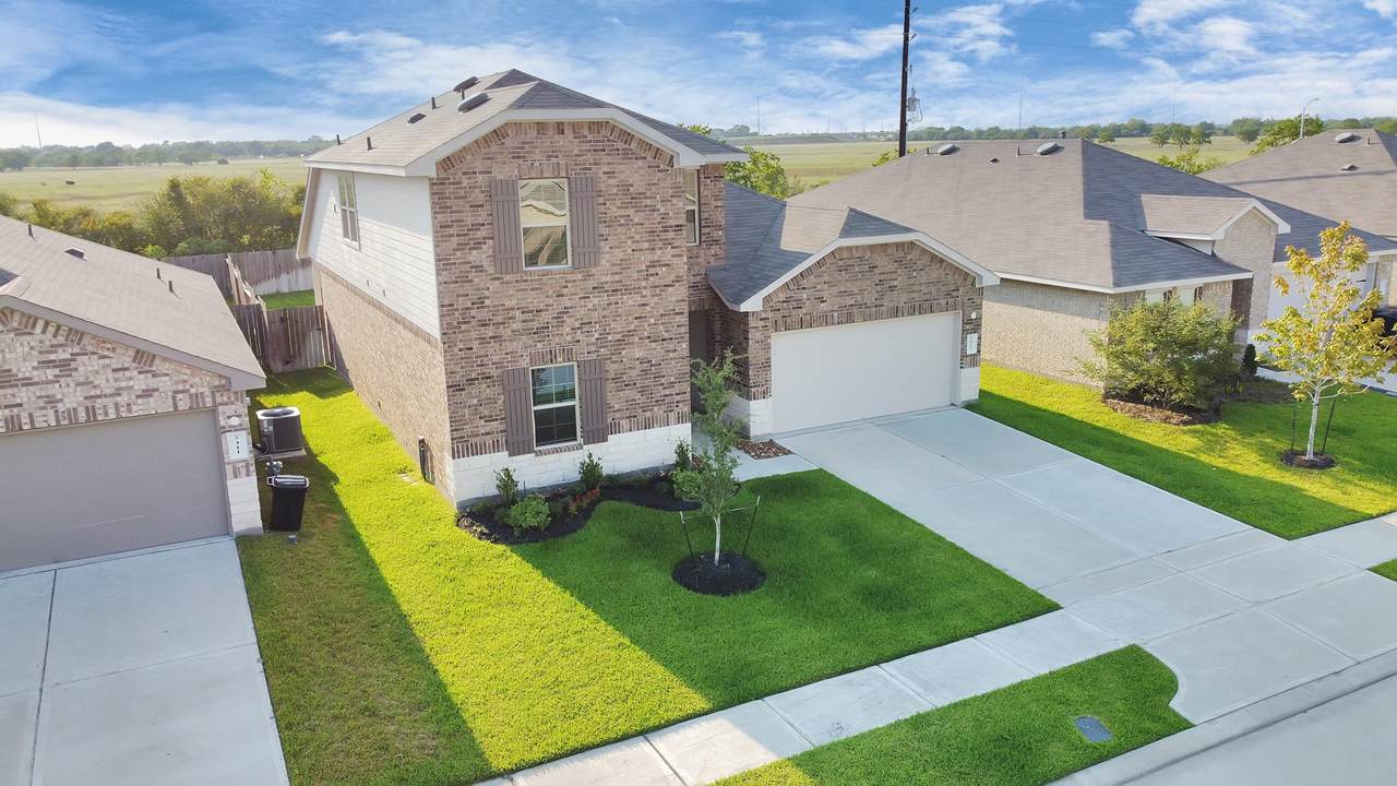 5415 Dover Terrace Way - Photo 1