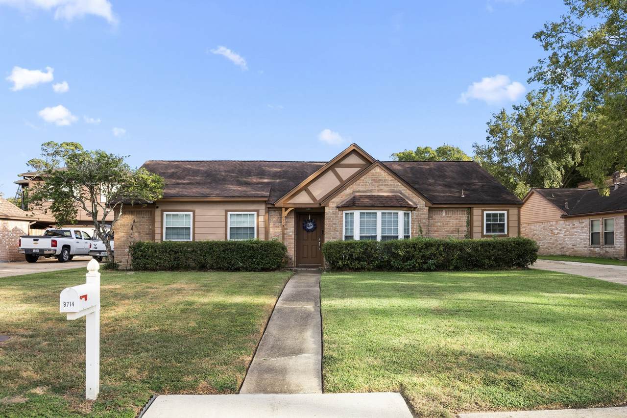 9714 Cantertrot Drive - Photo 1