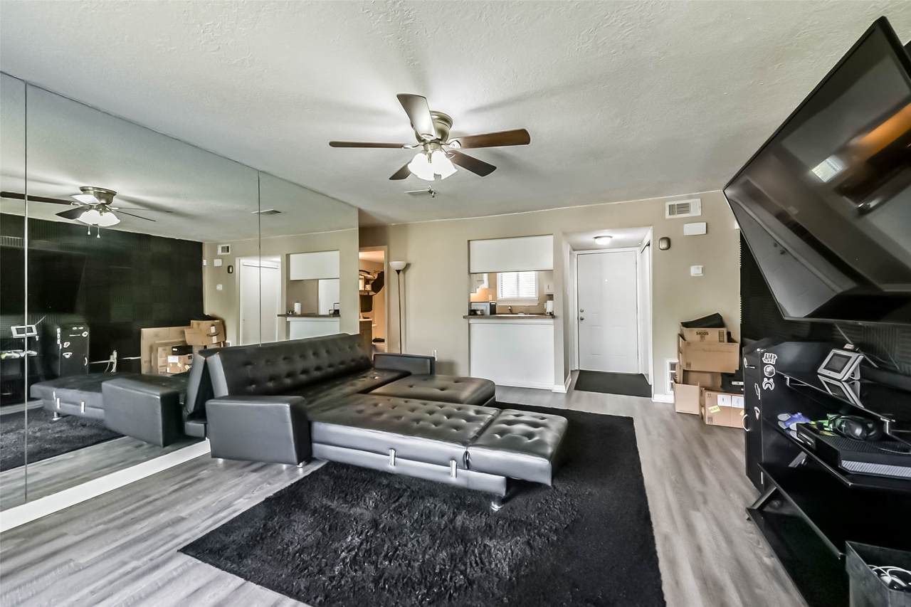 15919 Golf Club Drive - Photo 1