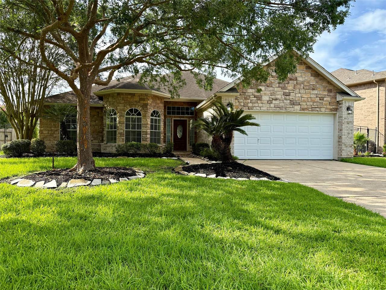 3221 River Birch Drive - Photo 1