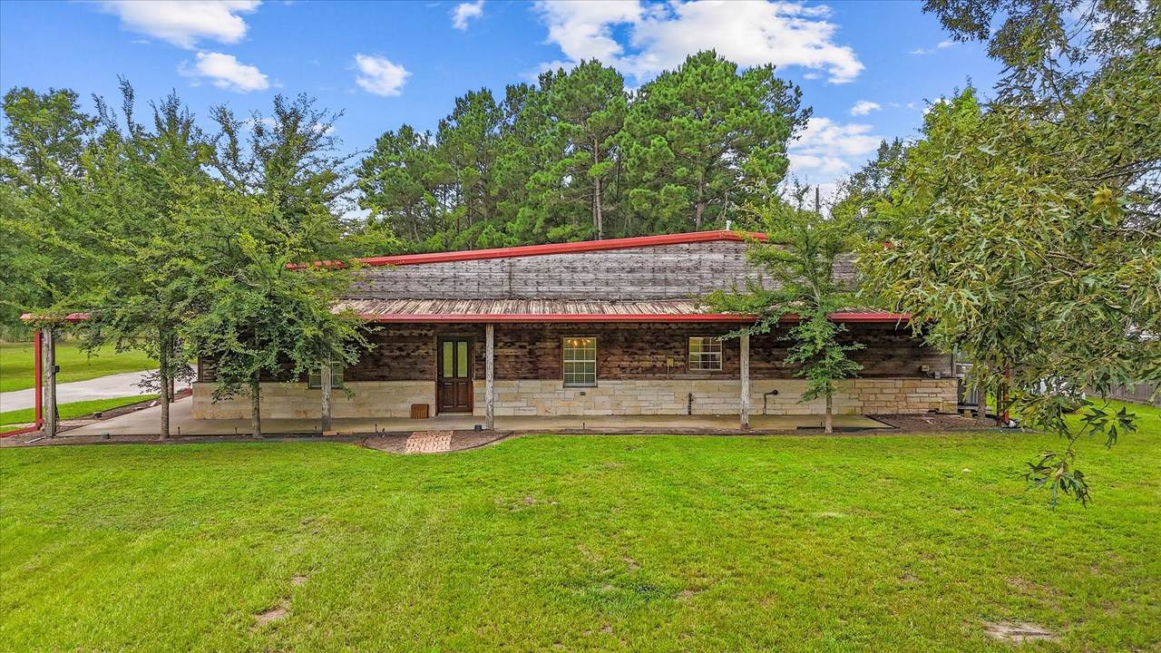 9250 County Road 302 - Photo 1