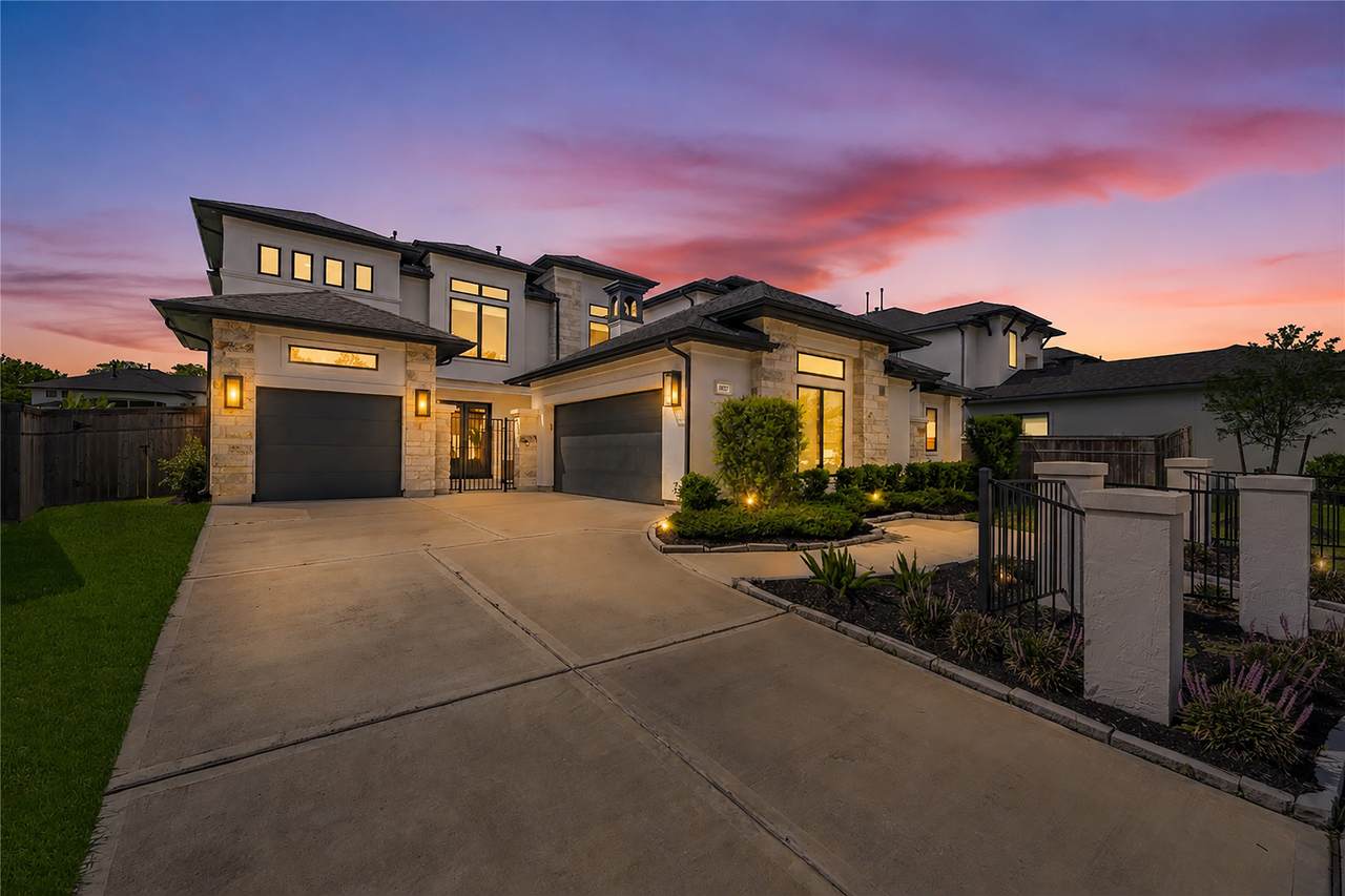 8907 Orchard Cove - Photo 1