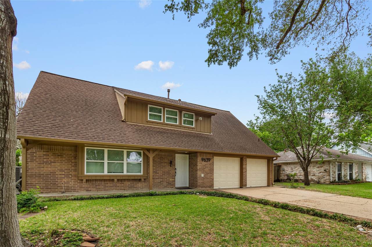 9639 Springview Lane - Photo 1