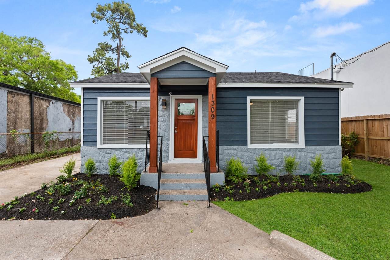 1309 Bragg Street - Photo 1