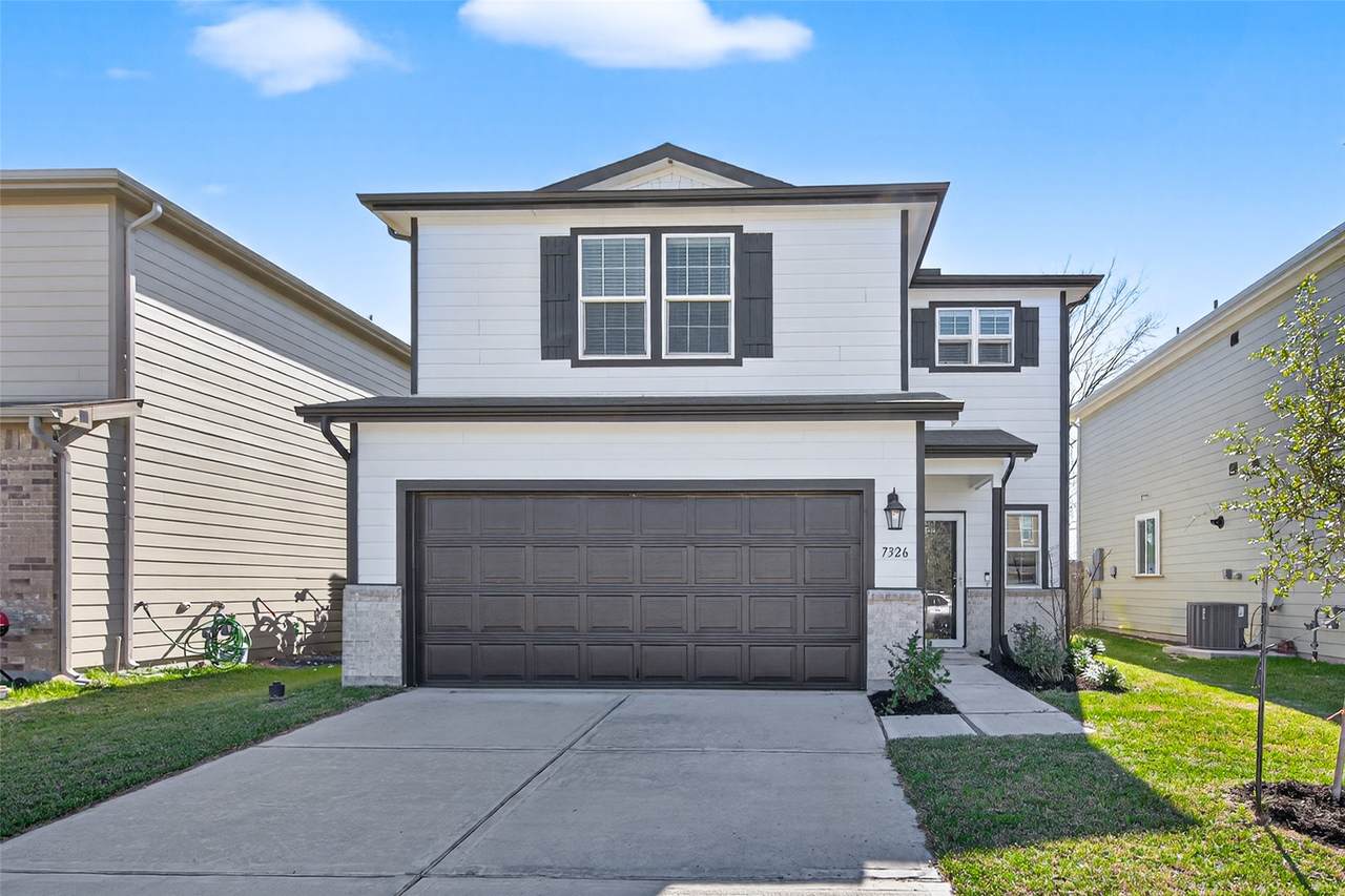7326 Madison Commons Lane - Photo 1