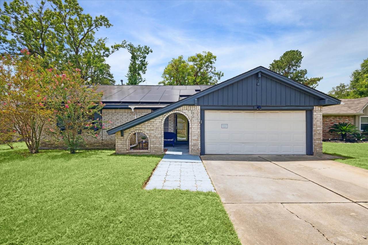 5359 Little John Lane - Photo 1