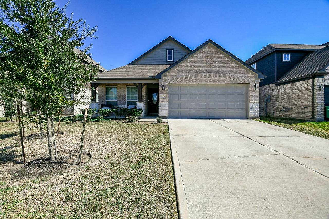2211 Bright Sunrise Trail - Photo 1