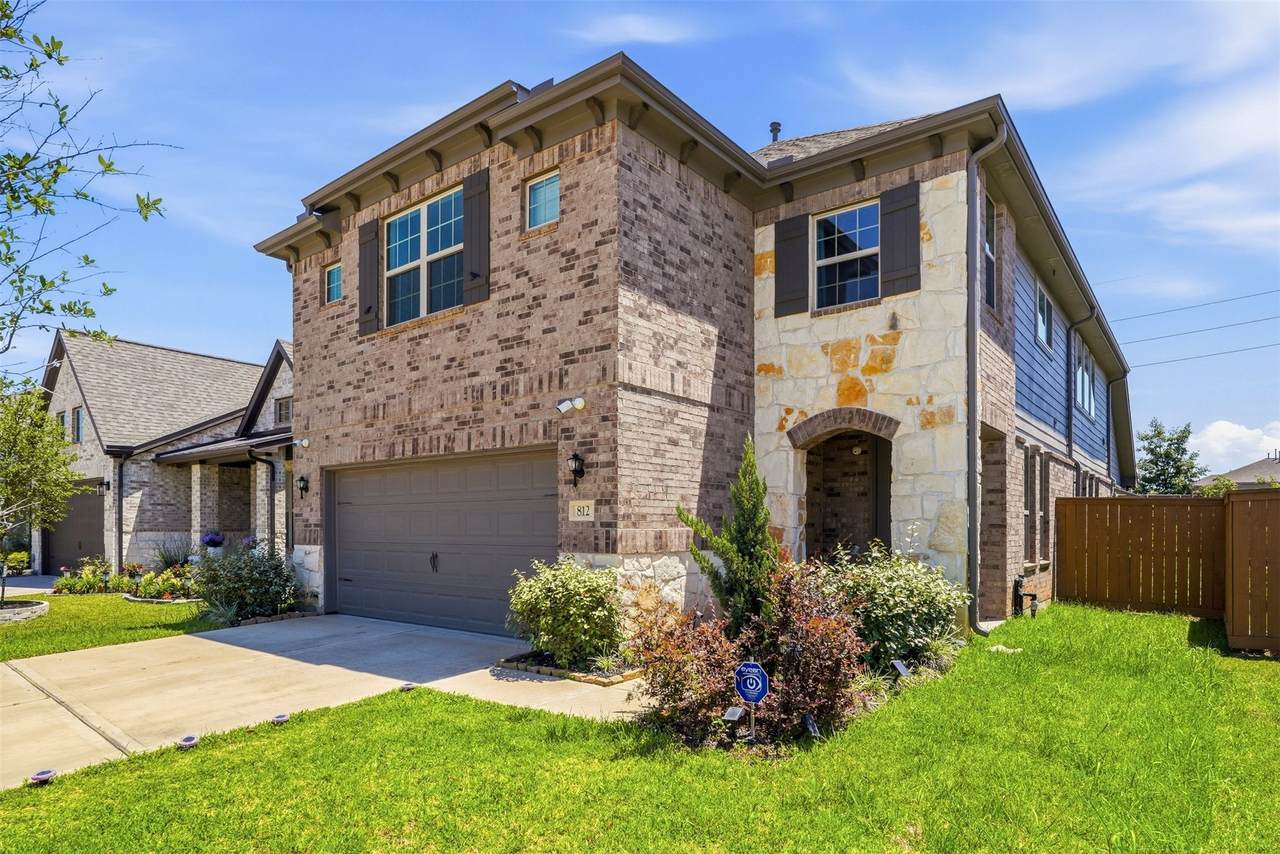 812 Coronado Terrace Lane - Photo 1