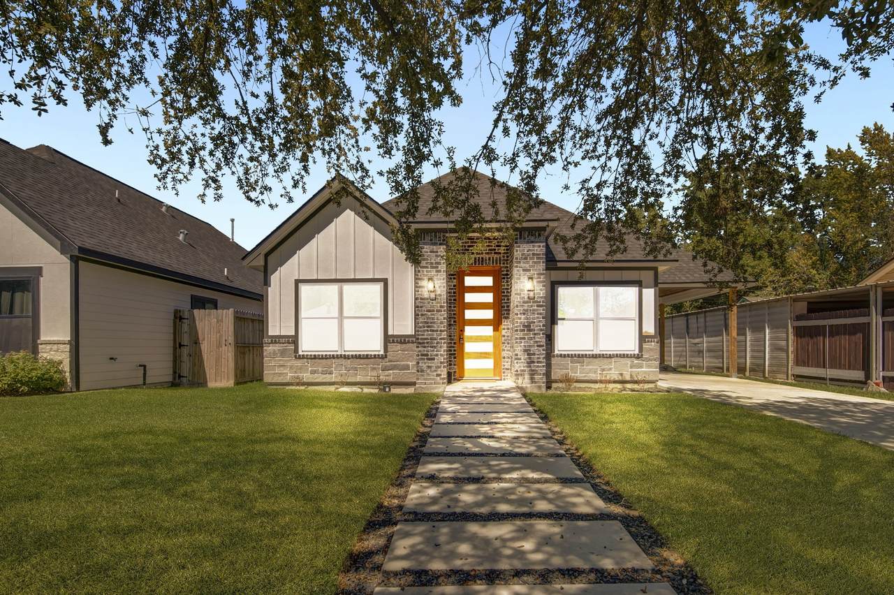 1809 13th Street - Photo 1