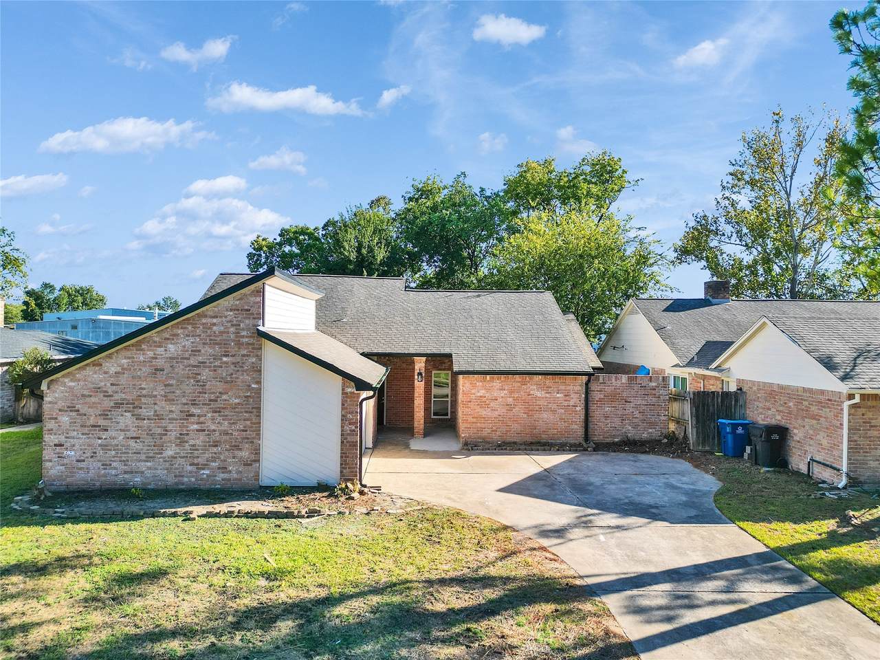 6303 Greenway Forest Lane - Photo 1