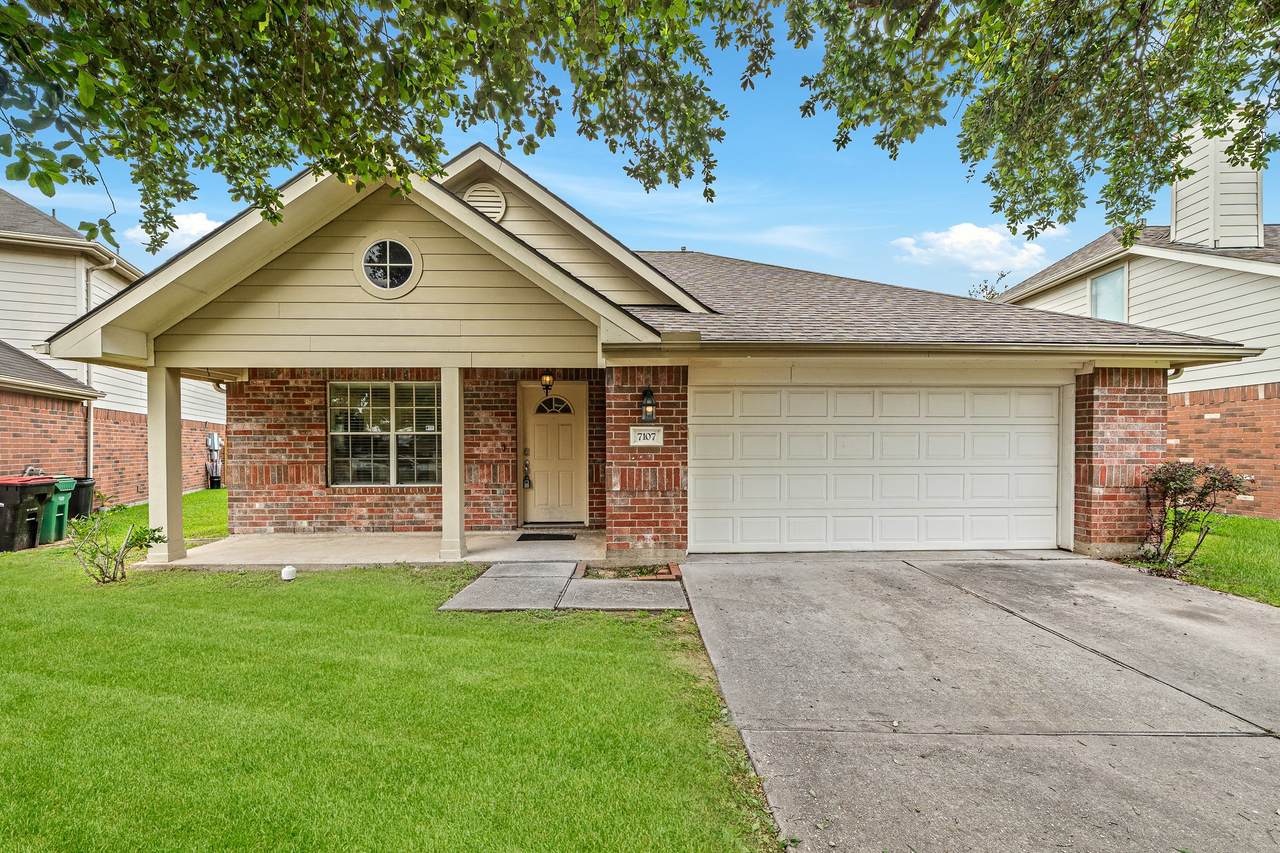 7107 Piney Meadow Court - Photo 1