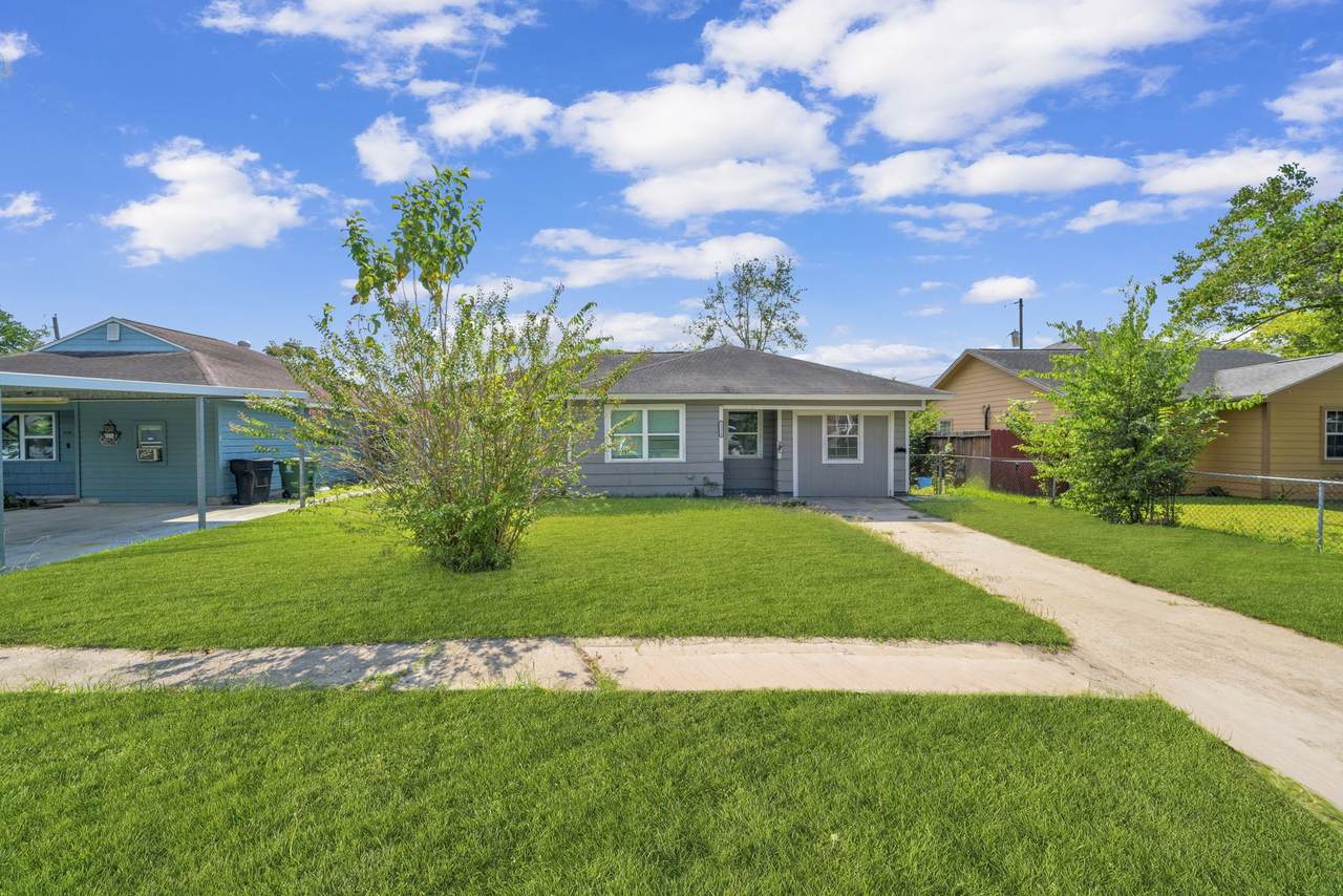 12358 Mylla Street - Photo 1