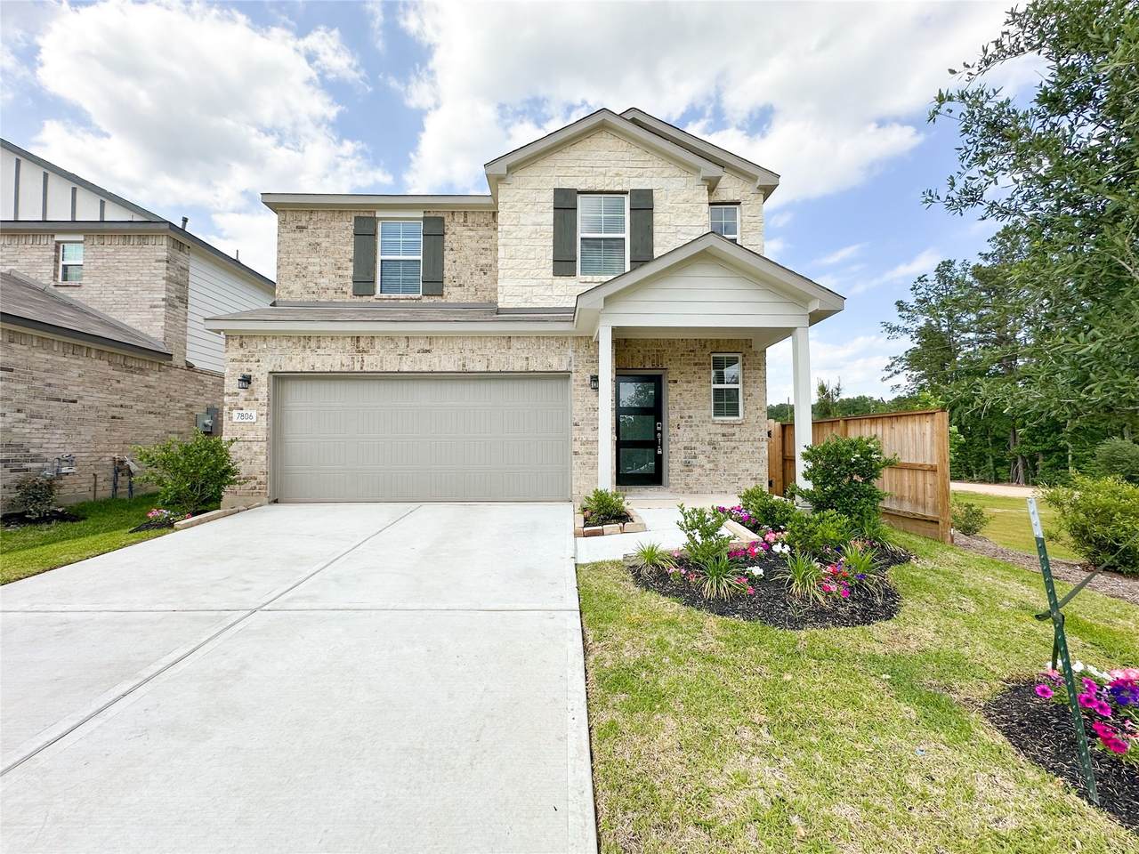 7806 Alset Dr - Photo 1