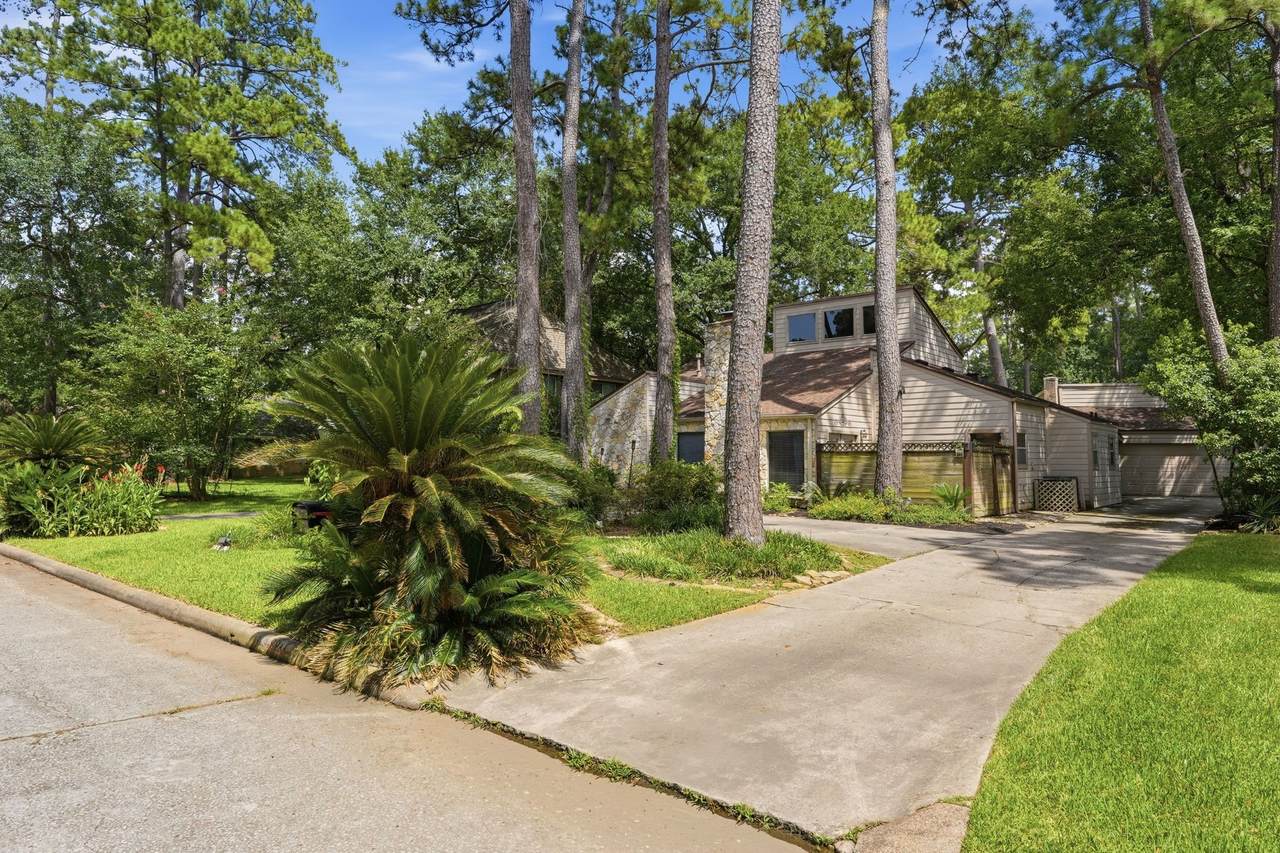 6611 Rippling Hollow Drive - Photo 1