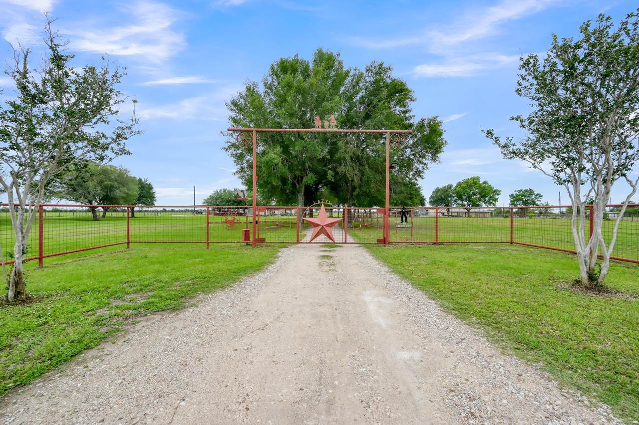 33633 Mayer Road - Photo 1