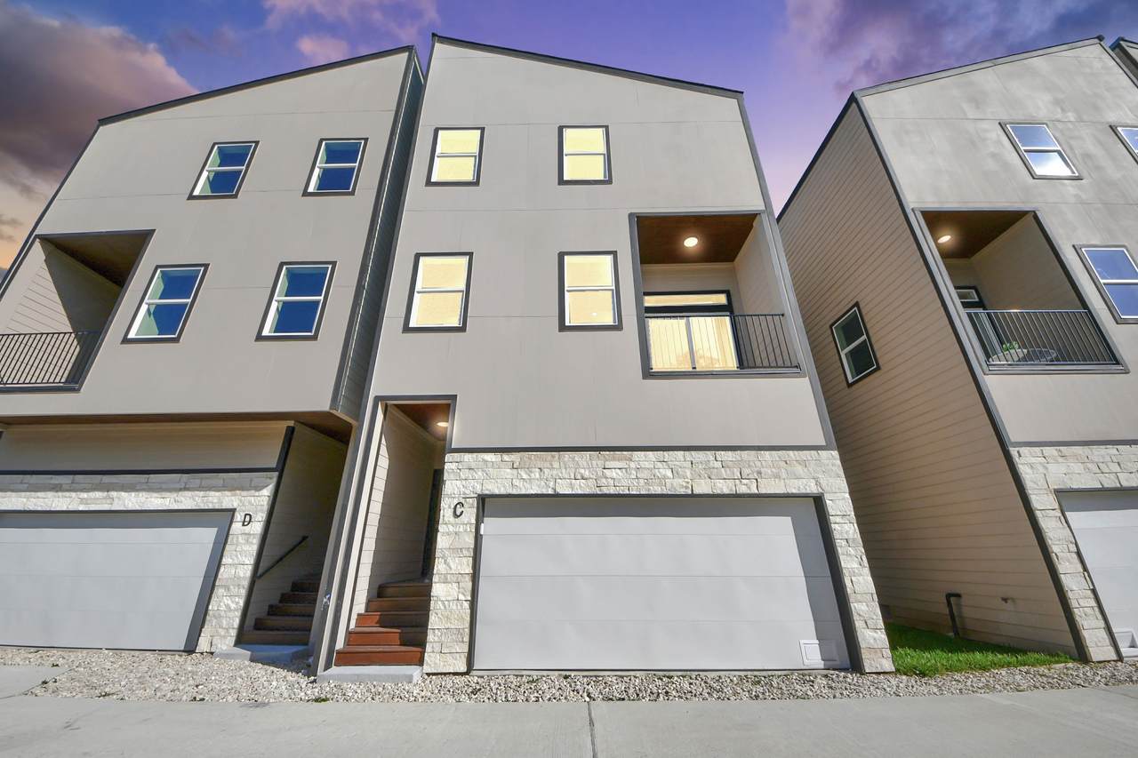 1216 34th Street - Photo 1