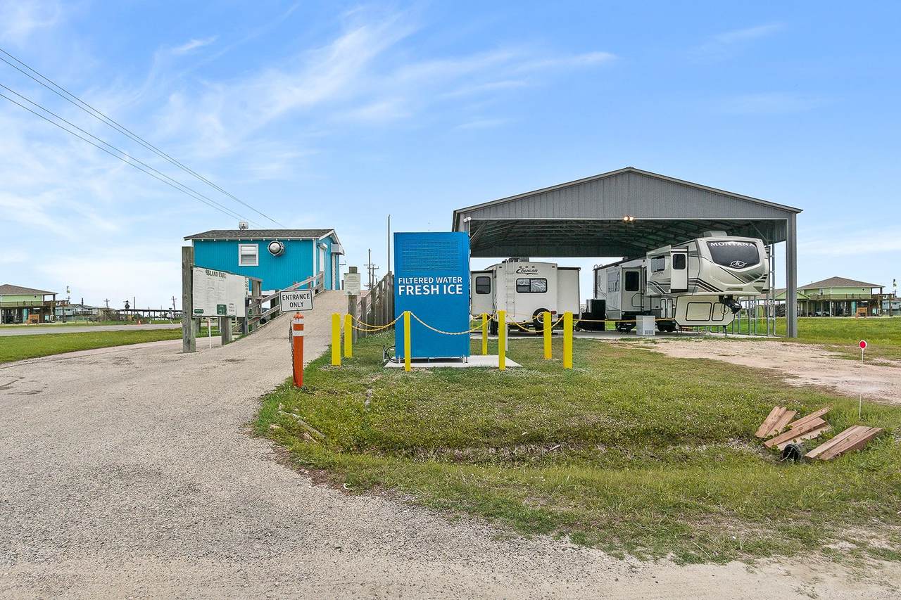 1136 Highway 87 - Photo 1