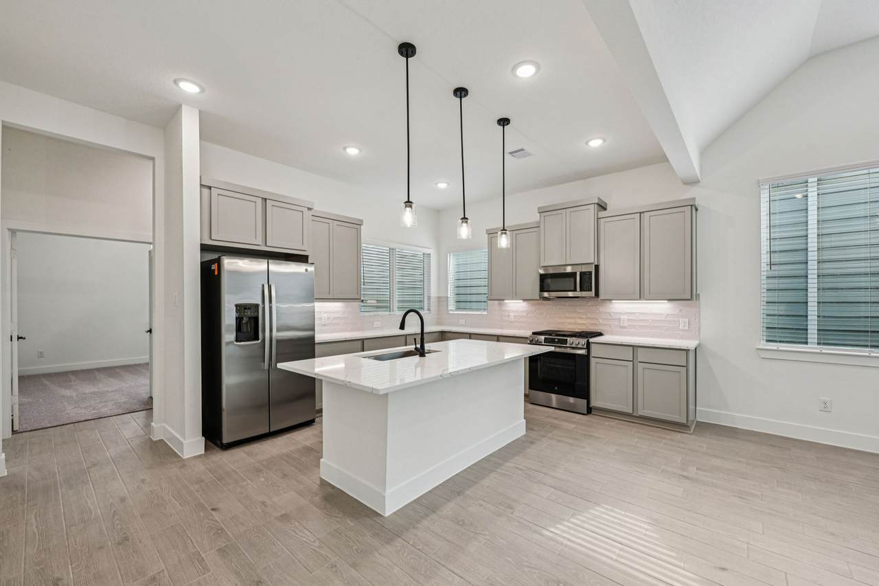 26237 Outrider Banks Circle - Photo 1