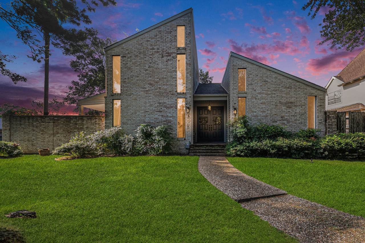4334 Lake Grove Drive - Photo 1