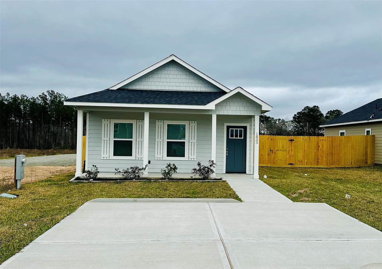 1833 Road 5740 - Photo 1