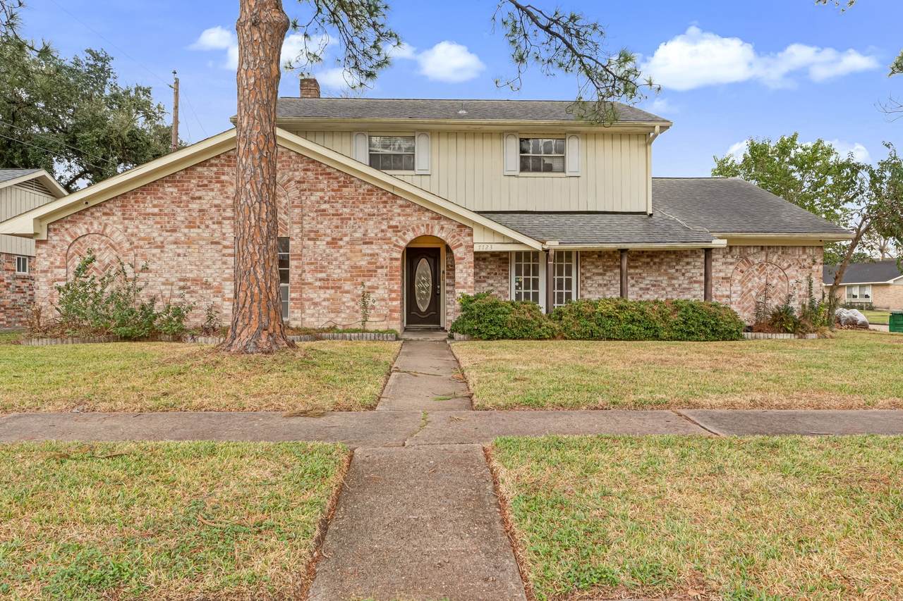 7723 Kendalia Drive - Photo 1
