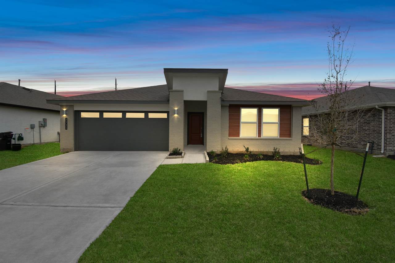 7731 Suffolk Valley Lane - Photo 1