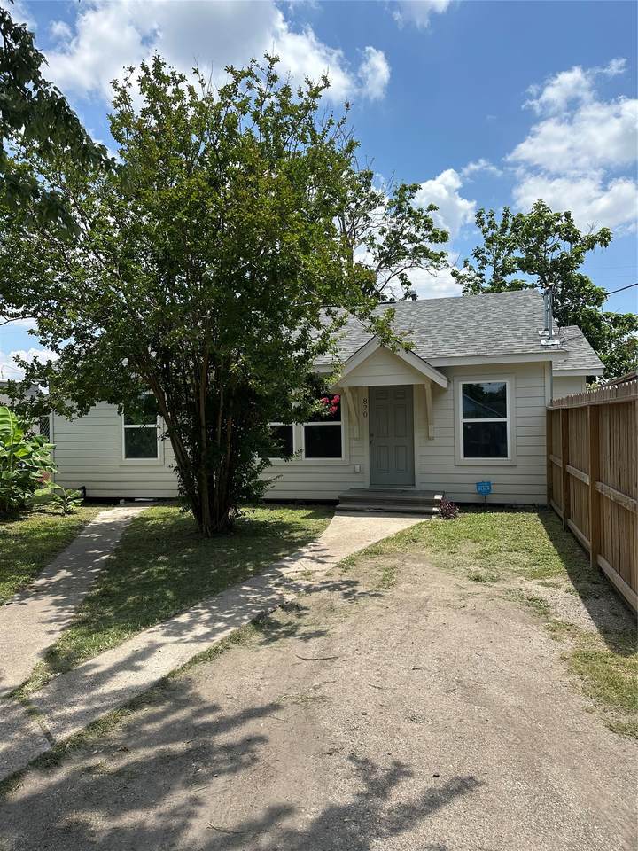 820 Bennington Street - Photo 1