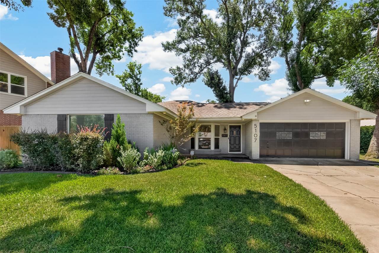5107 Poinciana Drive - Photo 1