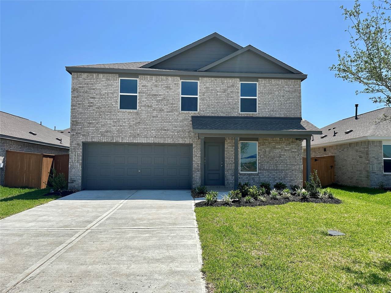 6402 Linden Leaf Drive - Photo 1