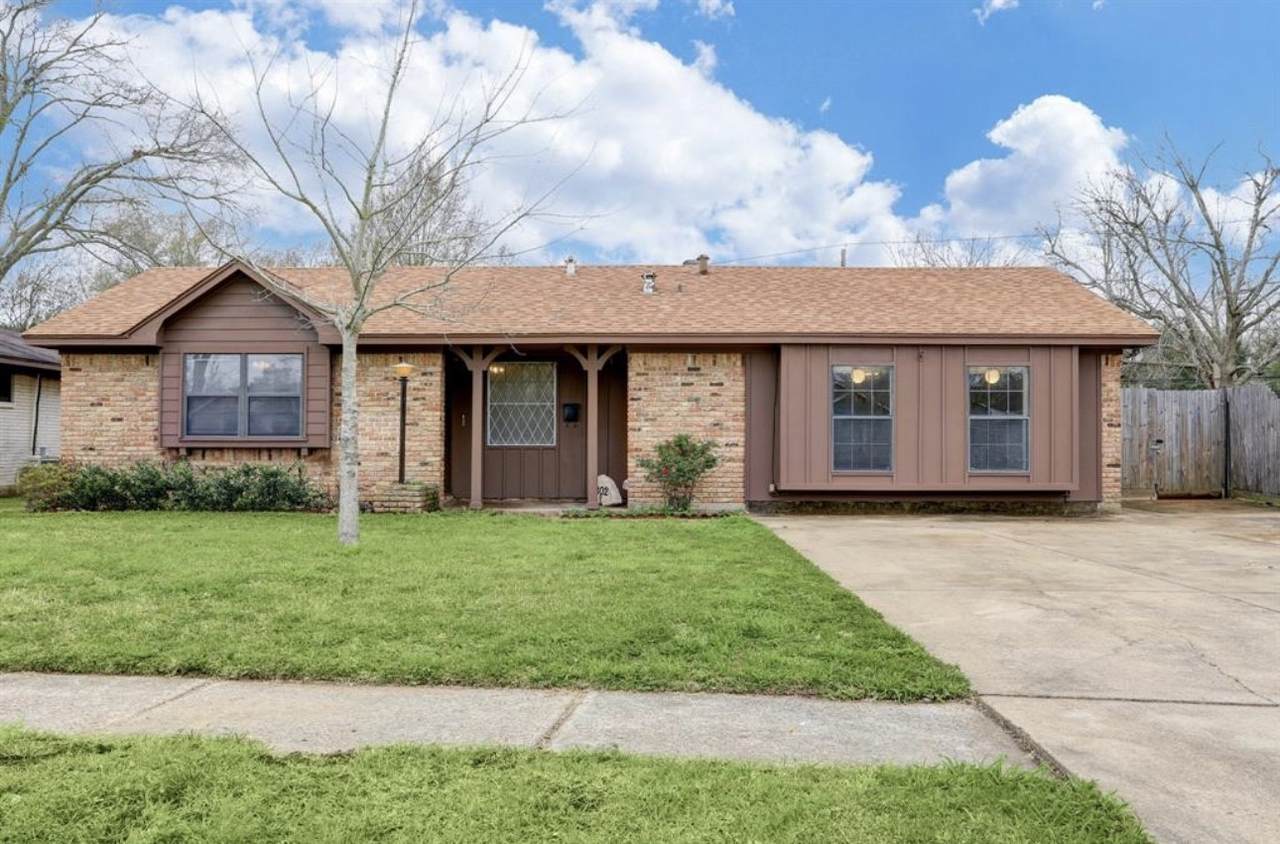 10207 Rambling Trail - Photo 1