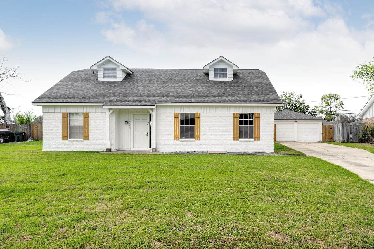 7230 Pella Drive - Photo 1