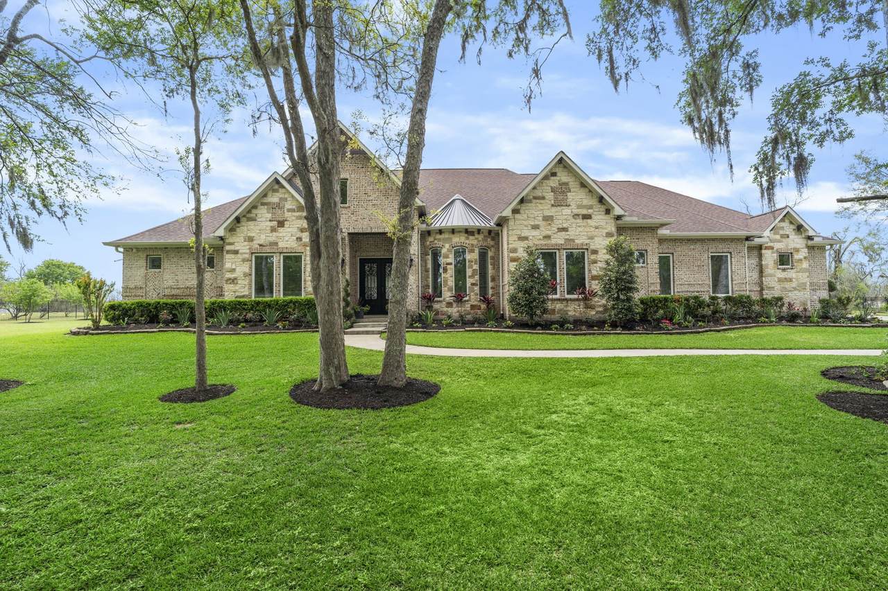 8522 Thornberry Hollow Court - Photo 1