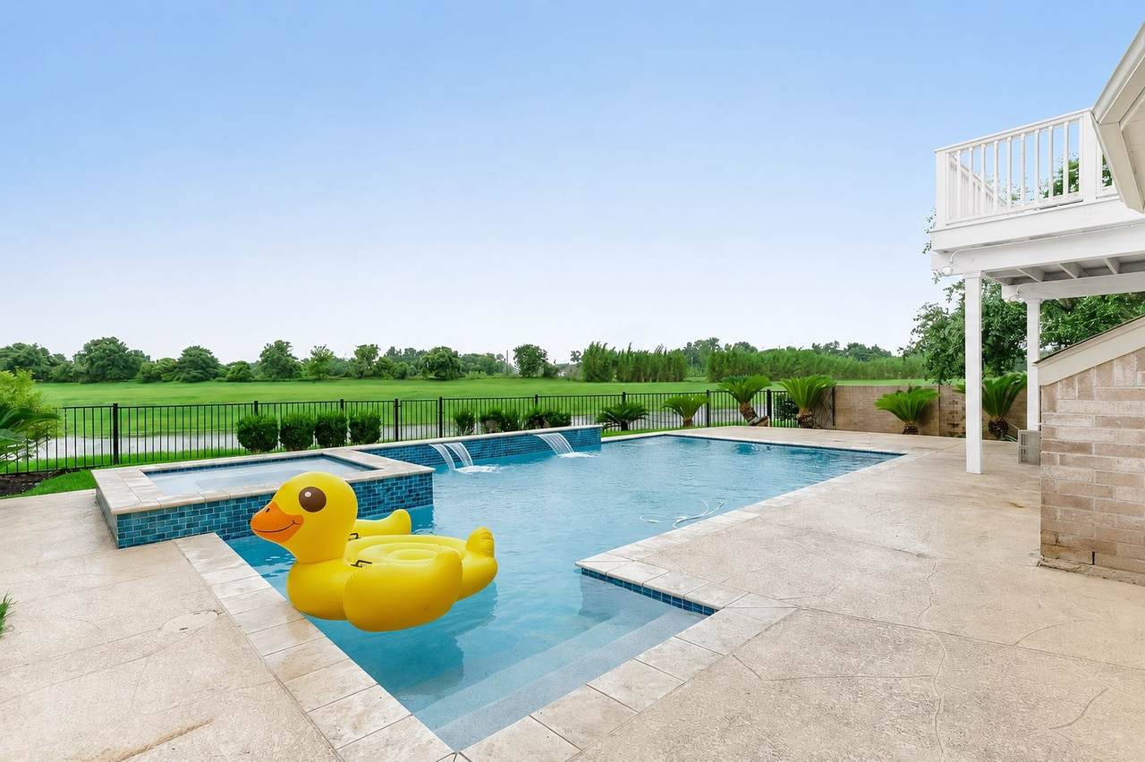5611 Horseshoe Falls - Photo 1
