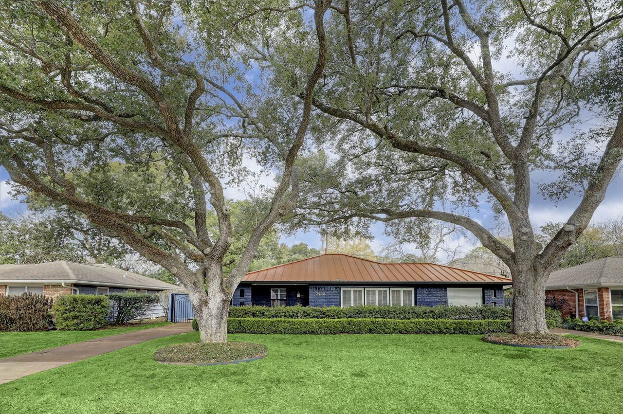 3422 Norris Drive - Photo 1